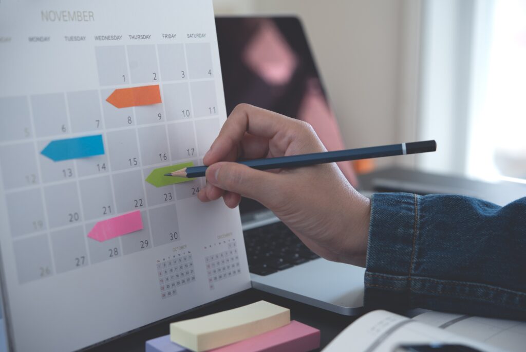 professional doing daily sales planning
